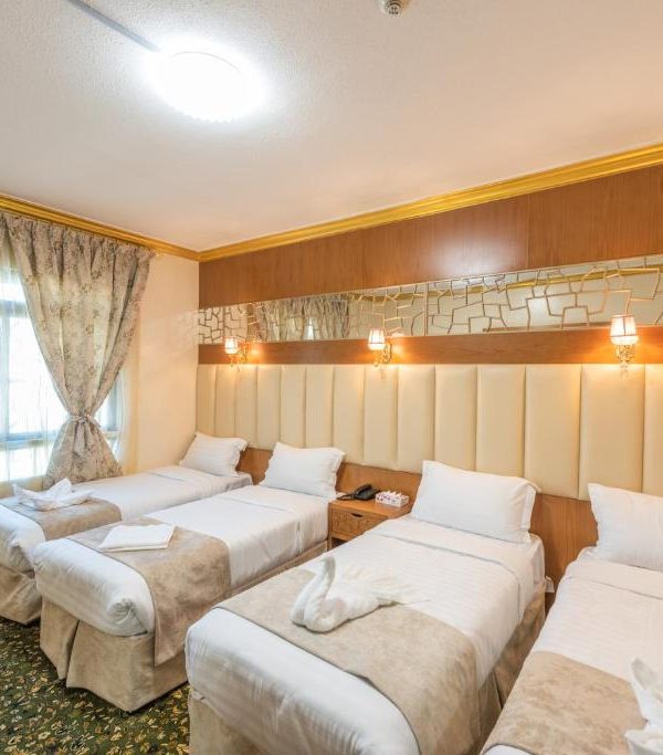 3 star Grand Zowar madinah hotel